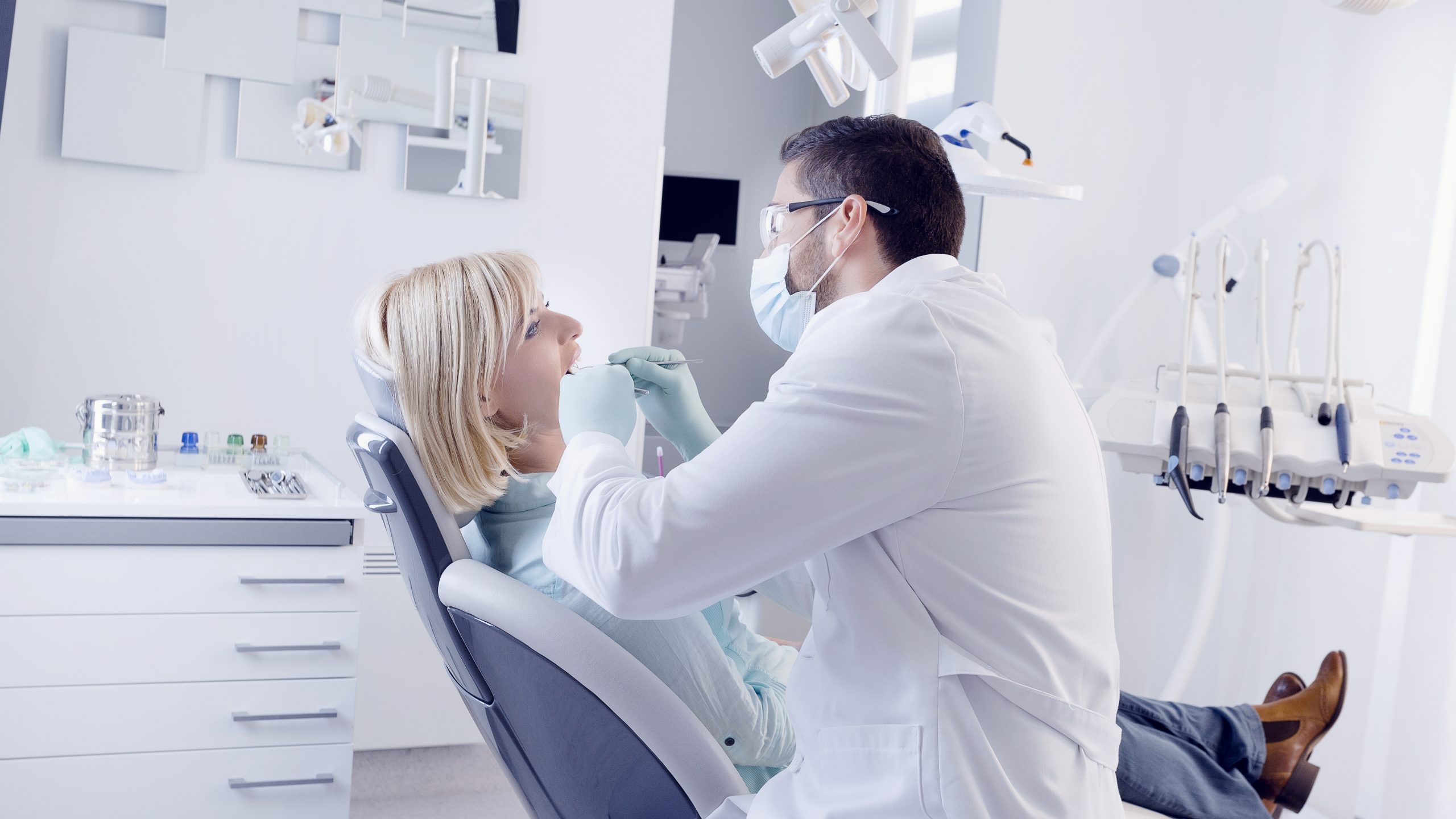 Dentist in Shelbyville, TX